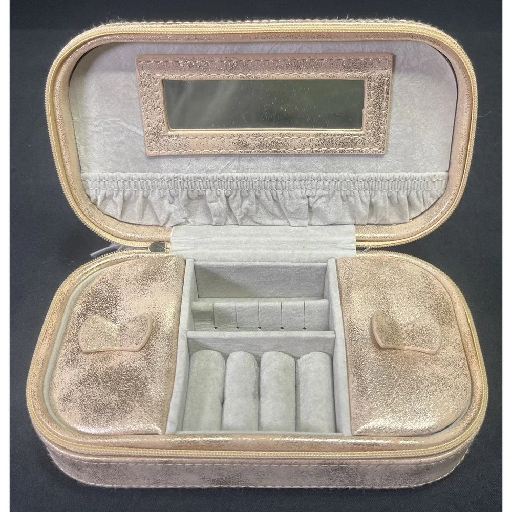Cynthia Rowley Zip‎ Around Travel Jewelry Case